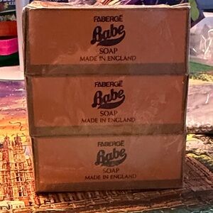 Fabergé Babe Soap Trio - Vintage Peach Boxes
